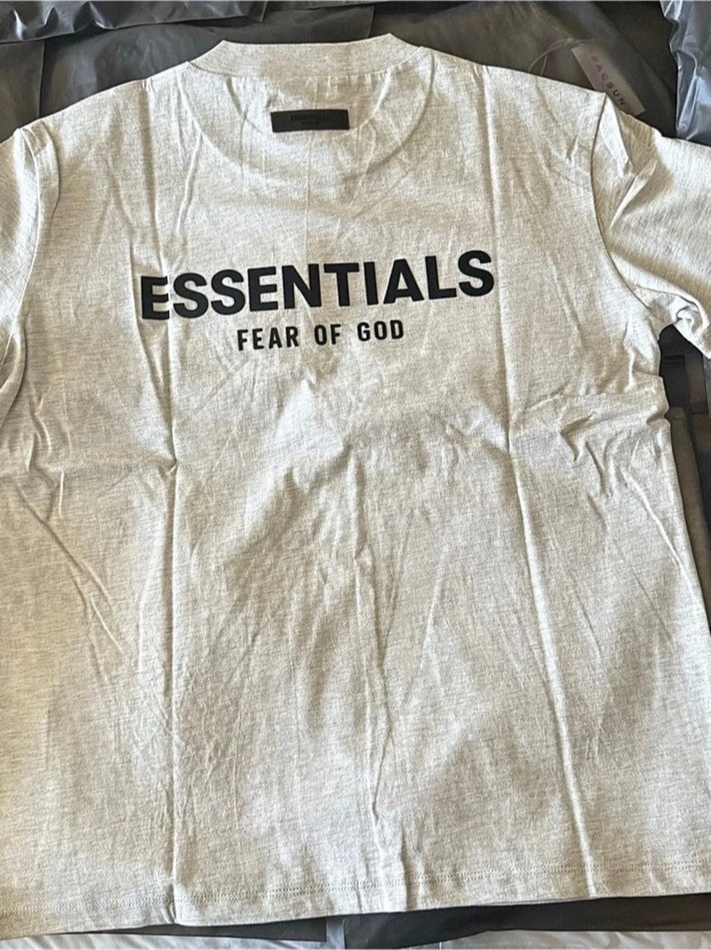 ESSENTIALS Fear of God Essentials T-Shirt Short Sleeve T-Shirt in grey NWT
